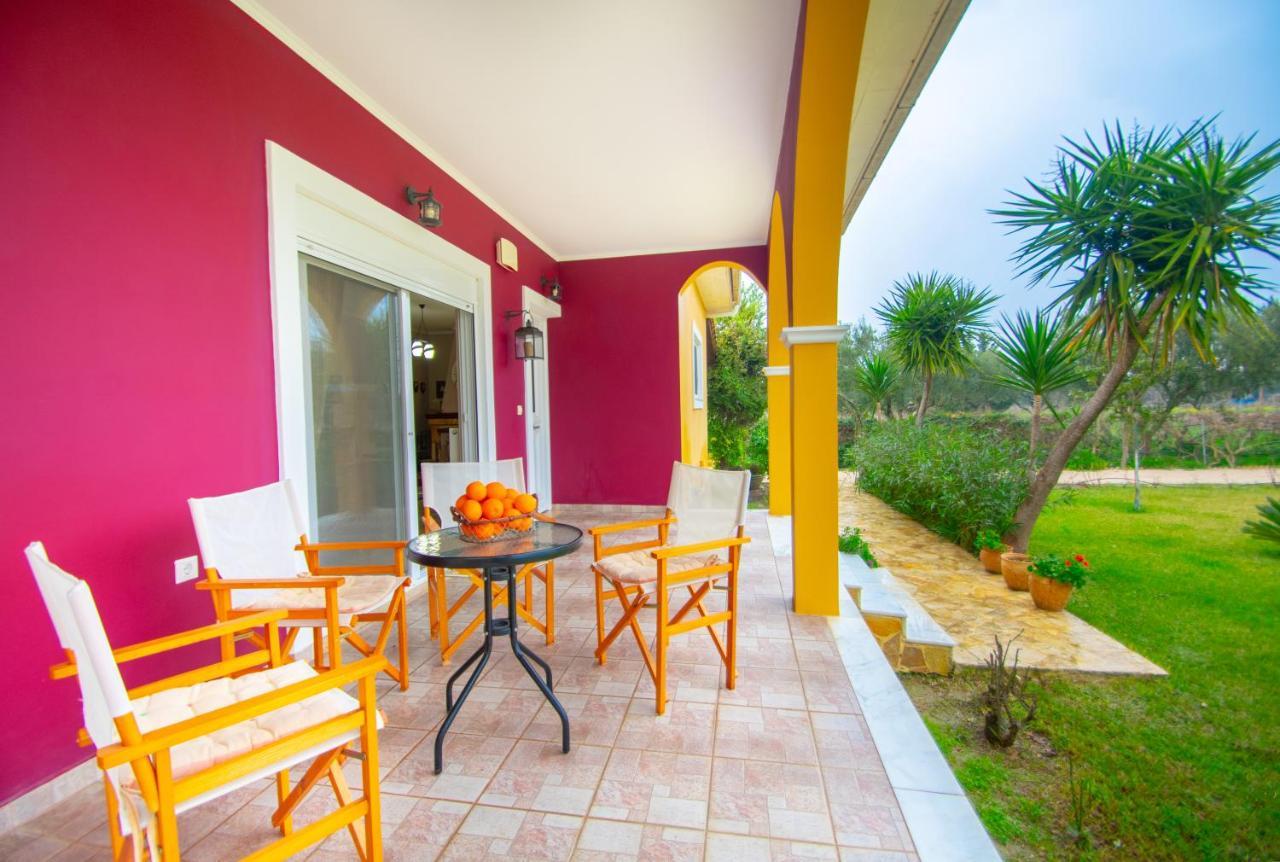 Loukas Farm House Áyios Kírikos Buitenkant foto